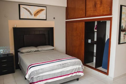Bed, Photo of the whole room, Bedroom, wardrobe