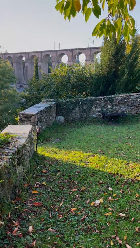 Cosy et jardin panoramique Apartment in Morlaix