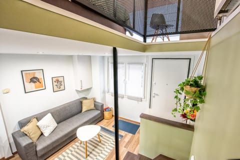 Living room, Photo of the whole room, Seating area