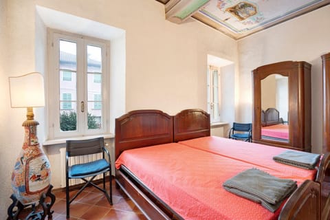 Property building, Living room, Bedroom