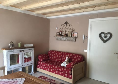 Appartamento in centro a Ponte di legno Apartment in Ponte di Legno