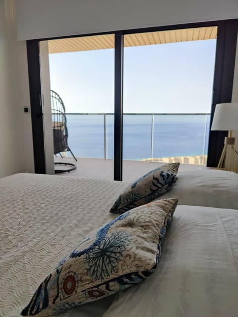 Bed, Bedroom, Sea view