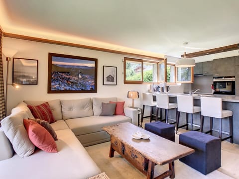 TV and multimedia, Living room, Dining area