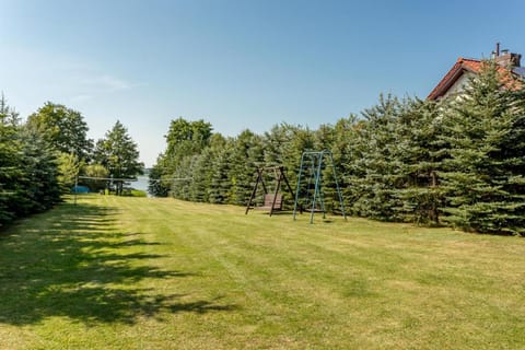 Domek nad jeziorem House in Lithuania