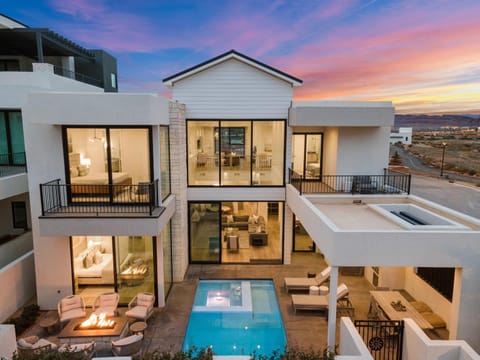 Golden Hour home House in St George