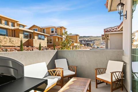 Rally Point townhouse House in Washington