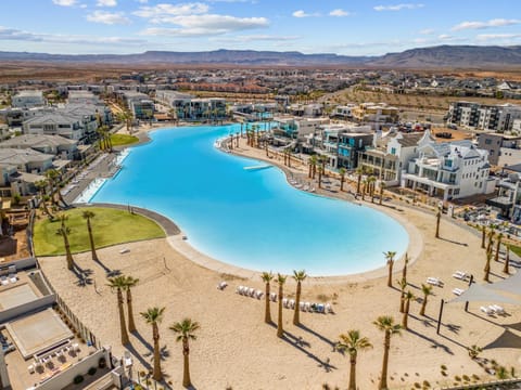 The Pearl at Desert Shores townhouse House in St George