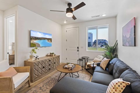 Sun & Fun #89 condo Apartment in St George