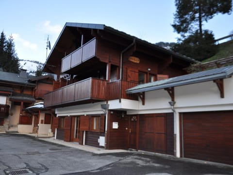 Chalet spacieux 5 chambres proche des remontées à Châtel - FR-1-693-2 Chalet in Châtel