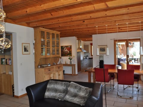 Chalet spacieux pour 12 pers, 6 ch, La Chapelle-d'Abondance - FR-1-692-2 Chalet in Haute-Savoie