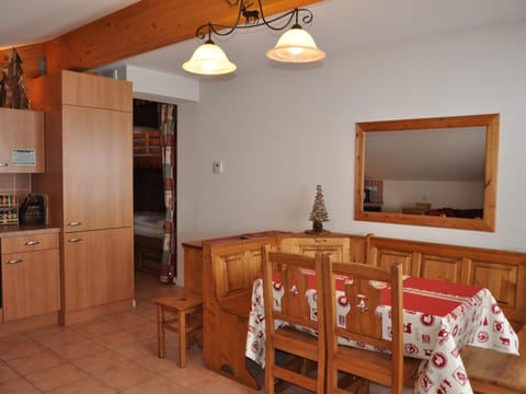 Appartement Spacieux avec Wifi et Animaux Acceptés - FR-1-692-15 Apartment in Châtel