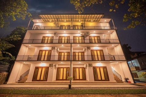 Property building, Night