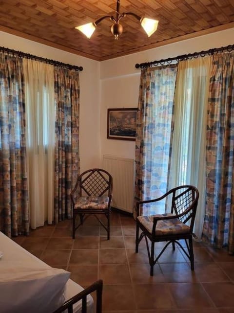 Παραδοσιακό Αρχοντικό με Τζάκι Apartment in Arcadia, Greece