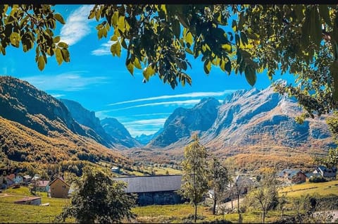 Natural landscape, Mountain view