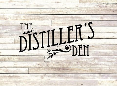 The Distillers Den Apartment in Oban