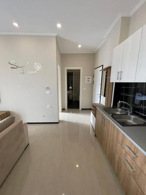 Kitchen or kitchenette, pet friendly