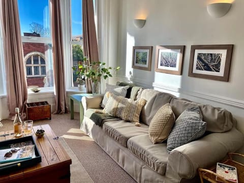 Nomi Homes*Exeter*City*Centre*Uni*Chiefs*Beaches Apartment in Exeter