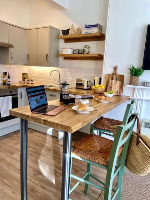 Nomi Homes*Exeter*City*Centre*Uni*Chiefs*Beaches Apartment in Exeter