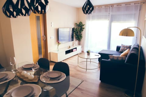 TV and multimedia, Living room, Dining area