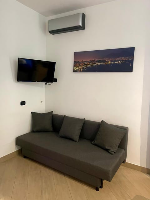 Arthea Guest House Apartment in Naples