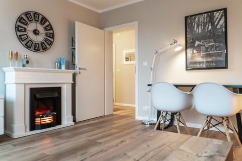 Living room, Seating area, flat iron