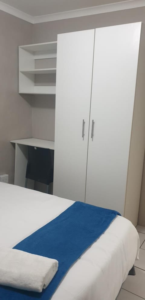 Georgina Self-Catering Flat Apartment in Western Cape