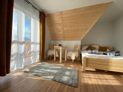 Bed, Balcony/Terrace, Bedroom