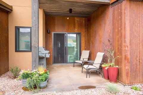 57 Robber's Roost House in Moab