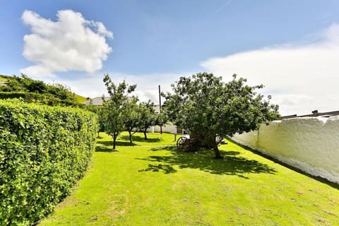 SAUNTON GRANGE 7 Bedrooms House in Braunton