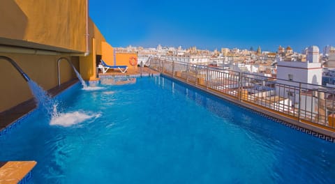 View (from property/room), City view, Swimming pool, Swimming pool