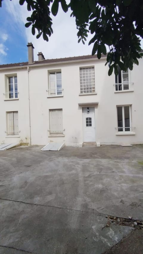 TONY House Hostel in Île-de-France