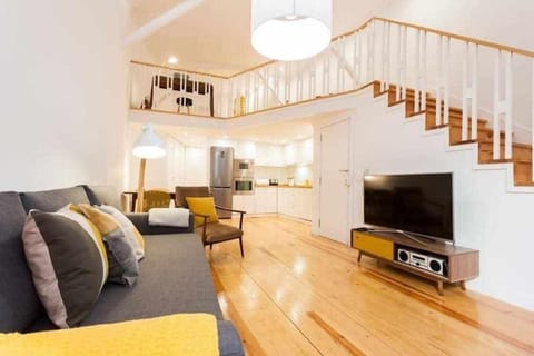 Communal lounge/ TV room, TV and multimedia, Living room, Seating area