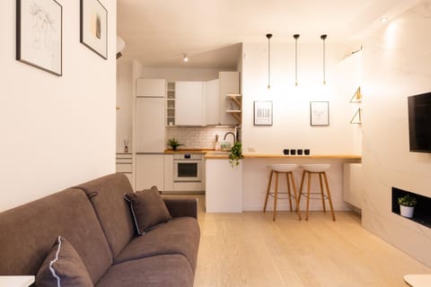 Kitchen or kitchenette, Living room, Dining area