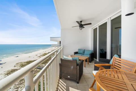 SeaSpray East 924- Gulf Front House in Ono Island