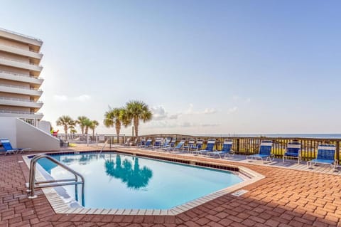 SeaSpray East 924- Gulf Front House in Ono Island