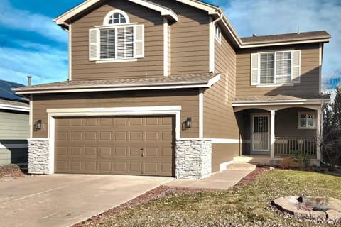Littleton Home with Deck - 24 Mi to Denver! House in Highlands Ranch