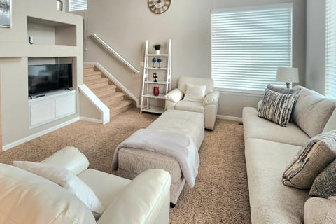 Littleton Home with Deck - 24 Mi to Denver! House in Highlands Ranch