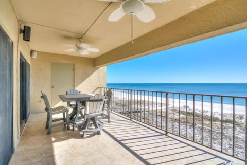 Shipwatch D504 House in Ono Island