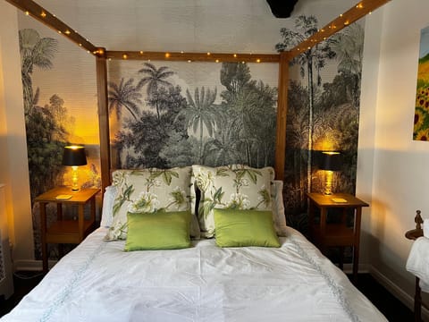 Church View a first floor apartment in the heart of historic Topsham Apartment in Teignbridge