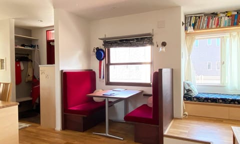 TV and multimedia, Living room, Dining area