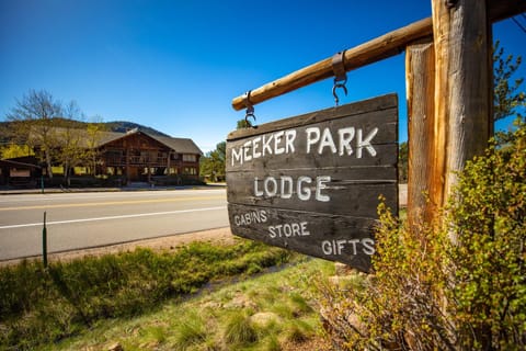 Property building, Day, Property logo or sign, Natural landscape