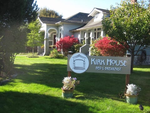 The KirkHouse Bed and Breakfast Bed and Breakfast in Friday Harbor
