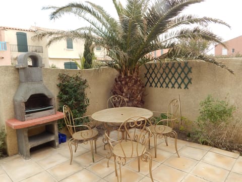 Patio, View (from property/room), Balcony/Terrace