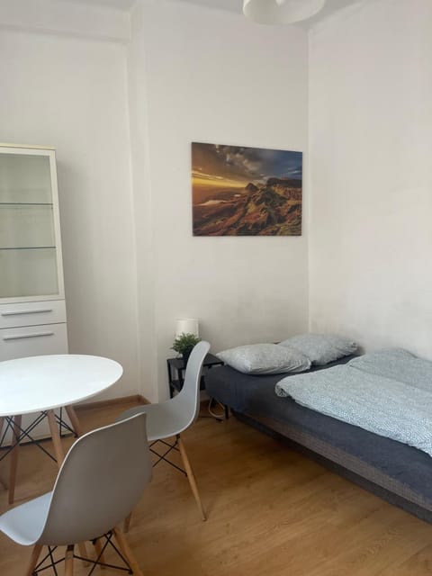 Room in Old Town Krakow Apartment in Krakow