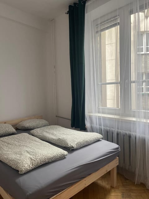 Room in Old Town Krakow Apartment in Krakow