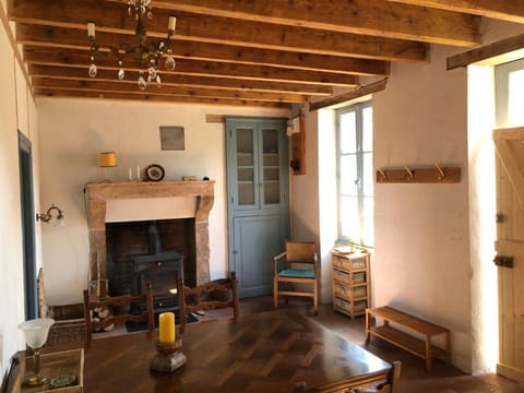 Le Tarde - Crécerelle House in Centre-Val de Loire