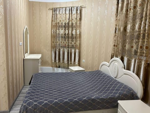 Bed, Photo of the whole room, Bedroom, hair dresser