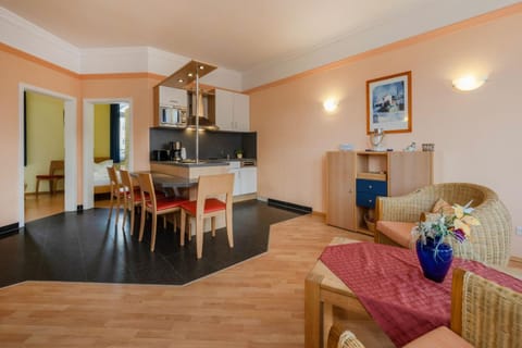 Kitchen or kitchenette, Living room, Dining area