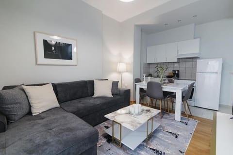 Kitchen or kitchenette, Living room, Dining area