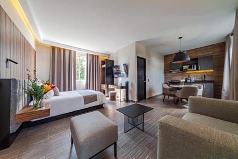 Kitchen or kitchenette, Living room, Seating area
